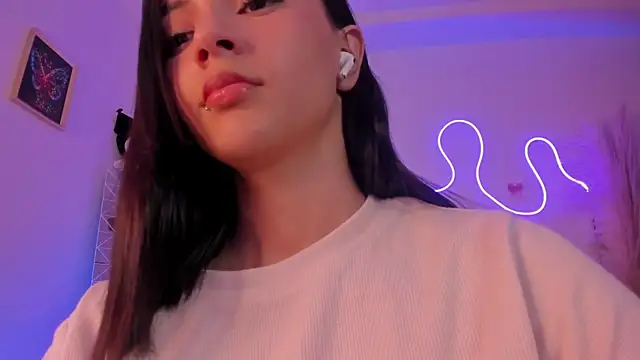 צ'אט XXX בשידור חי של CarolineEvanss_11