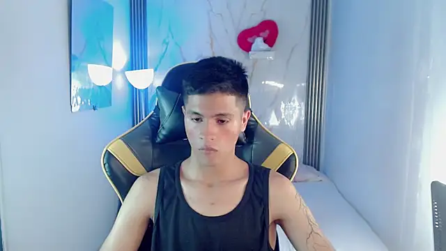 XXX chat uživo modela Ascii_one