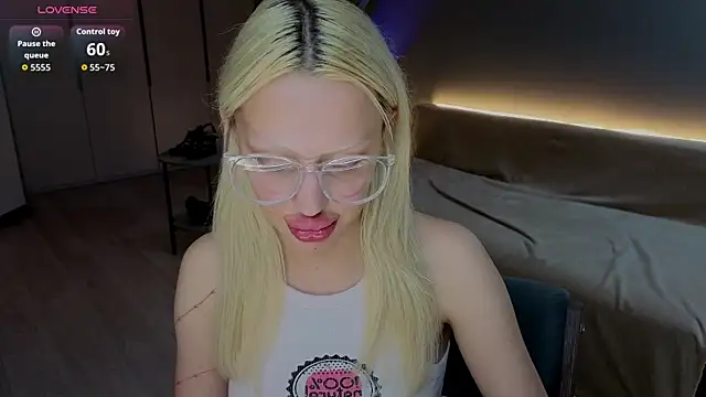 Chat XXX ao vivo de Luna_Beverly
