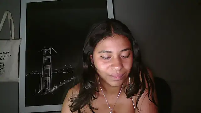Czat XXX na żywo – dark_enchantress_