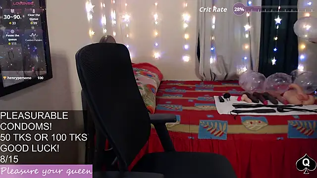 Robin_H00t_2's Live XXX Chat