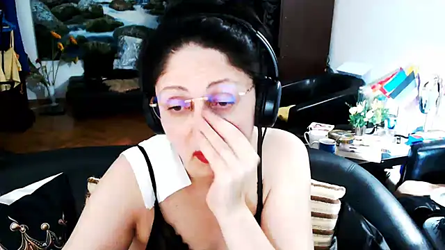Chat XXX en directo de Imperatriza