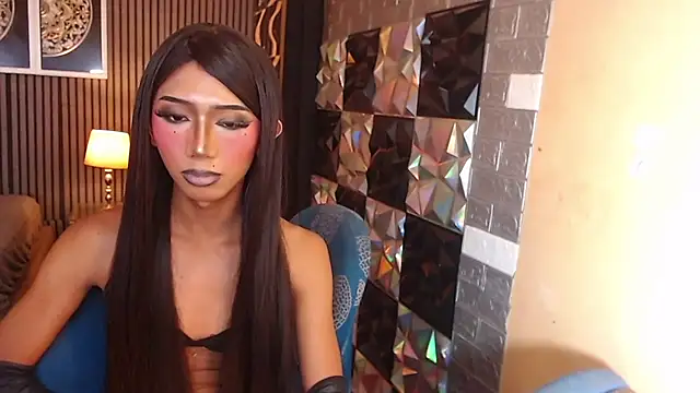 AudreyMilesTrans – Naživo XXX chat