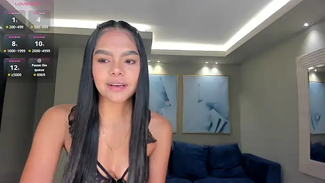 Chat XXX en directo de SaphiraJames