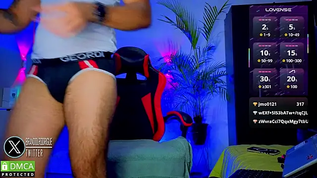 Chatroom XXX en direct de Diilanhott