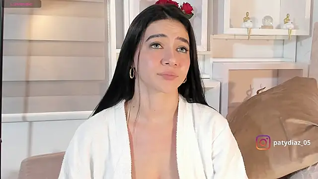 MiiaParker6972 Chat XXX in diretta