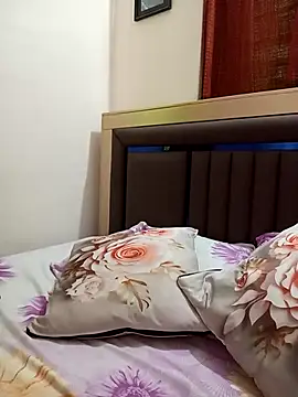 Tanha18 – Naživo XXX chat