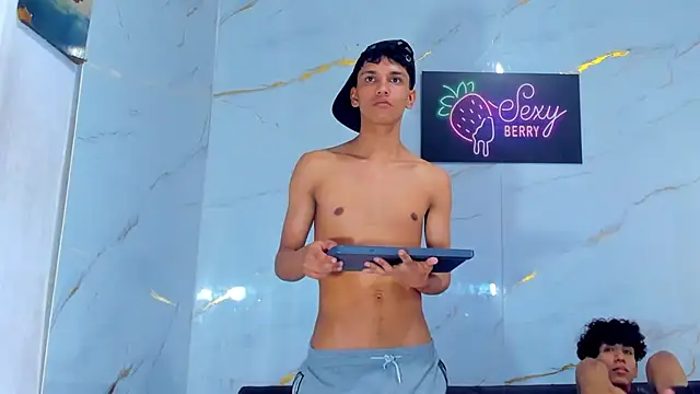 Dhante_23cm Chat XXX live