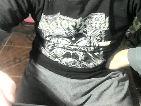 Chat +18 de OreCam ao vivo