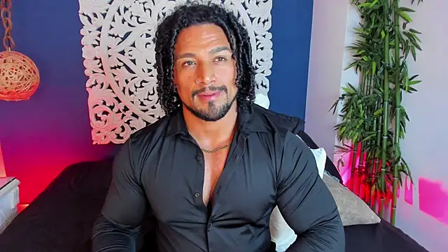 MikeEstevess Live XXX Chat
