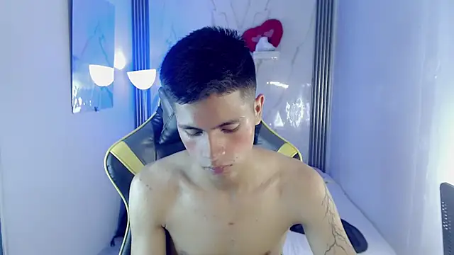 Ascii_onen Live XXX chat