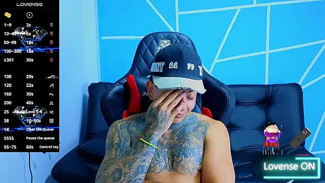 KevinSanchez420 live XXX chat
