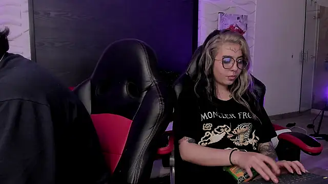 inkedsinners_ Live XXX Chat
