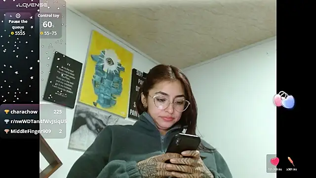 Chat XXX en directo de ZoeBakers_