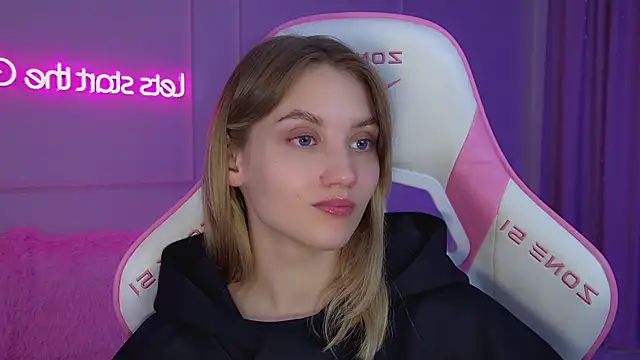 StacyEvances Chat XXX live