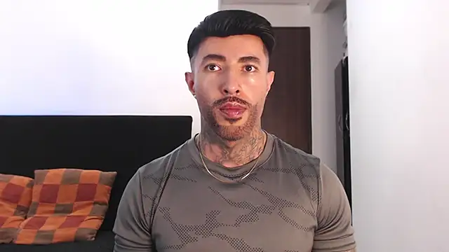 andrea_de_lucaa: вебкам-шоу