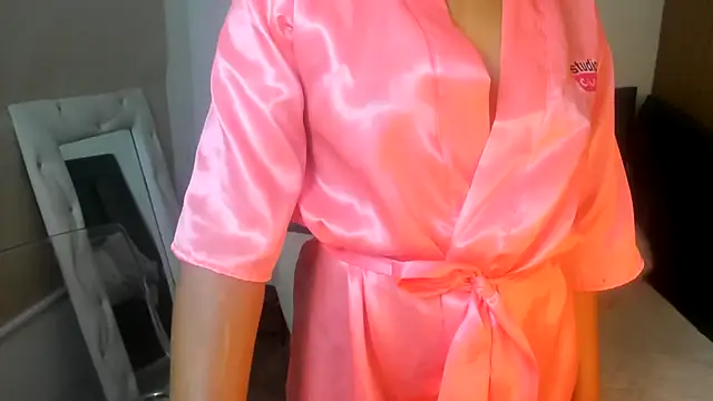 Mishka__ 라이브 XXX 채팅