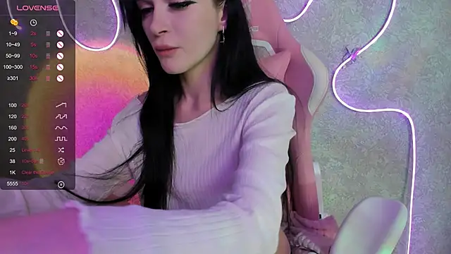 Chatroom XXX en direct de Molly_Crystall