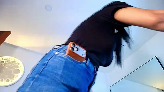karla-ruiz's Live XXX Chat