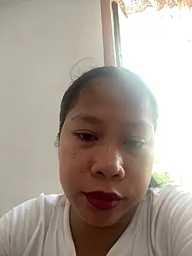 Pilipinalyn23's Live XXX Chat