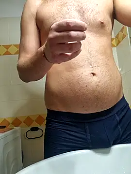 simo1097 Adlı Modelin Canlı XXX Sohbeti
