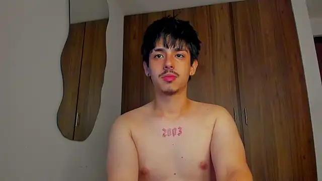 Živý XXX chat Maximo_Miller