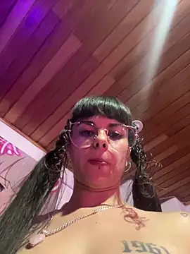 Chat +18 de VioletaSubmissive ao vivo