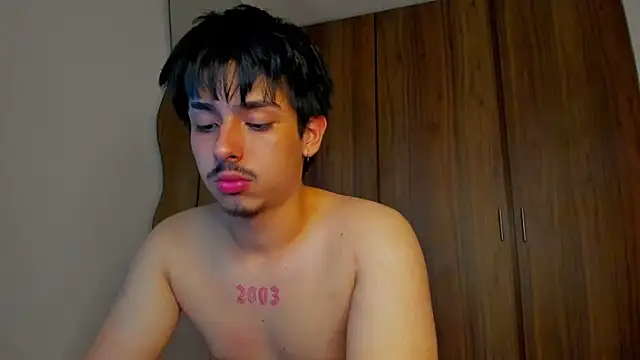 Živý XXX chat Maximo_Miller