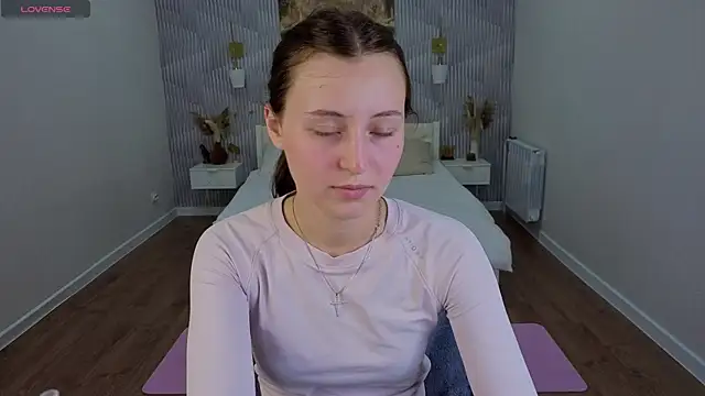 Tracey_Gill – Naživo XXX chat