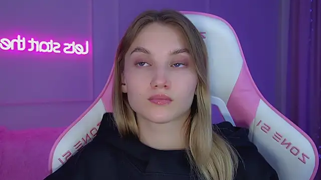 StacyEvances Chat XXX live