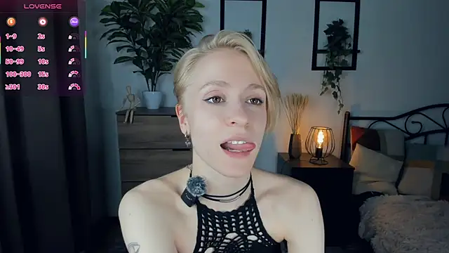 JanettePerro's Live XXX Chat