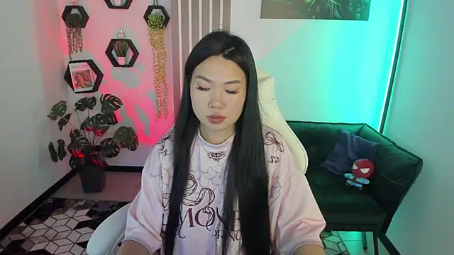 LunaPurrr live XXX chat