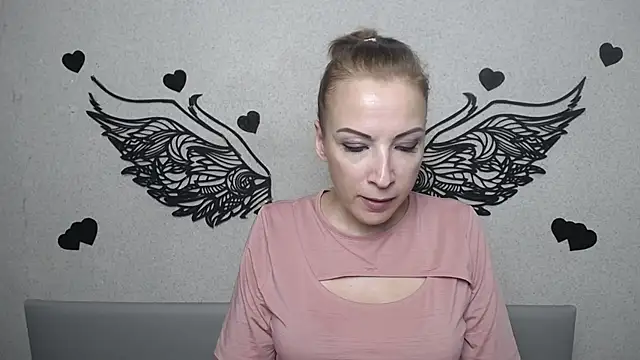 Chat XXX en directo de ElizabethSho