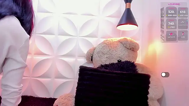 Živý XXX chat zaira_skinny