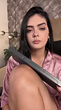 Chat XXX en directo de AliceRitter