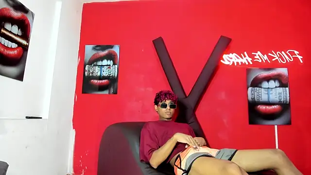BOUL_GUYS Live XXX Chat