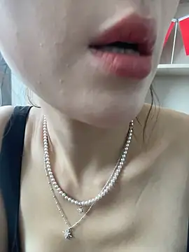 Zoe-520's Live XXX Chat