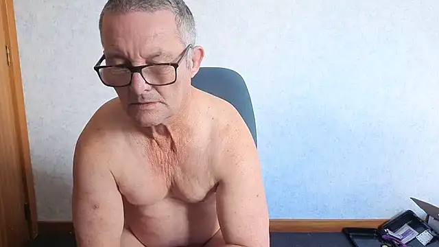 Chat +18 de daddy_man ao vivo