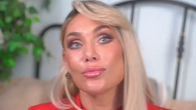 Chat XXX en directo de IsadoraDunkan