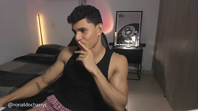 Massimo_Rinaldi Chat XXX in diretta