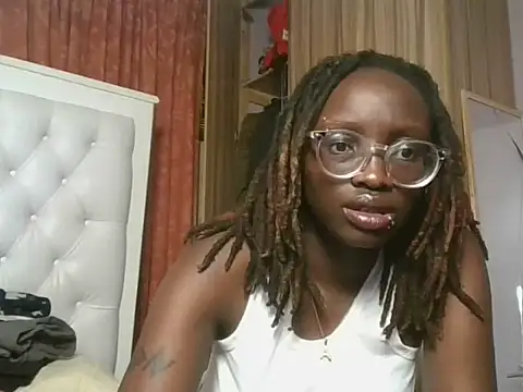 XXX chat uživo modela SexyAry