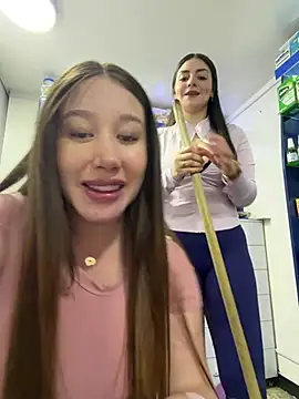 Živý XXX chat roouse
