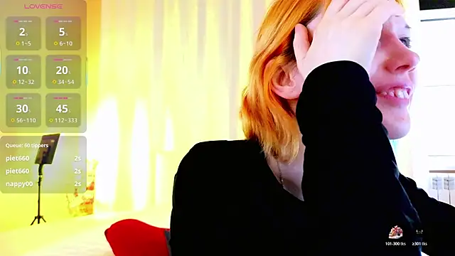 Chatroom XXX en direct de Kiara_Age