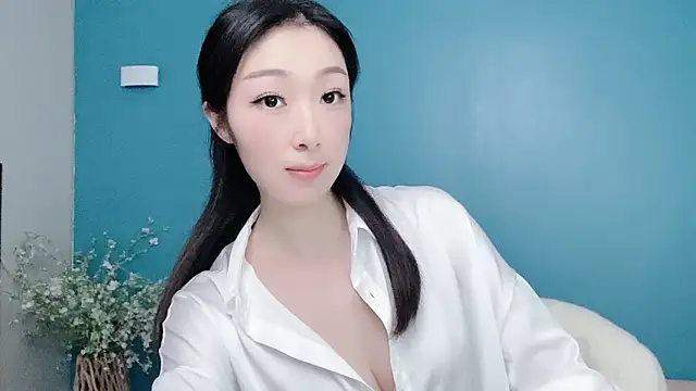ella55-- Adlı Modelin Canlı XXX Sohbeti