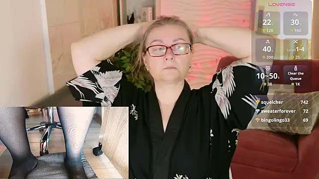 Alexandra_Kind Adlı Modelin Canlı XXX Sohbeti