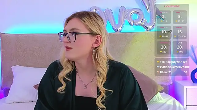 Czat XXX na żywo – Jules_night