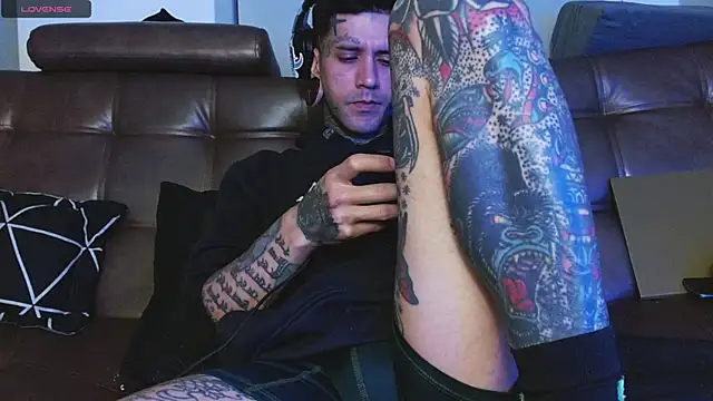 jhonny__ackerman live XXX chat