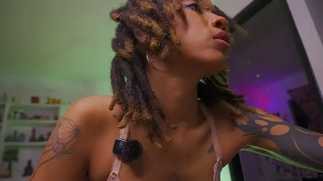 Chatroom XXX en direct de Cooper-Reds
