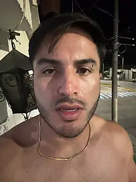 XXX chat uživo modela noahstevenss