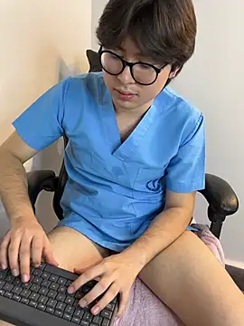 _Tommy_7 Chat XXX live